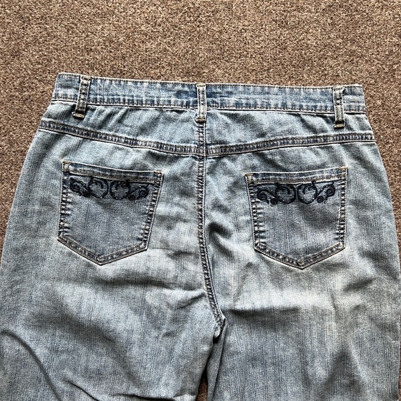 Vintage COS Jeans Blue Light Wash Flared Denim Rhinestone Embroidered Size 10 - Picture 9 of 16